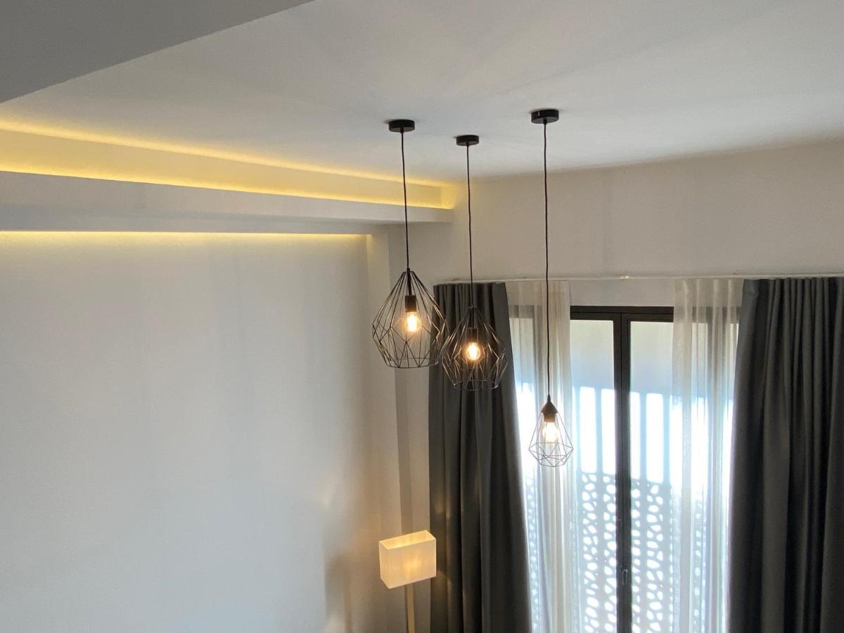 Loft Laura Nervion Apartment